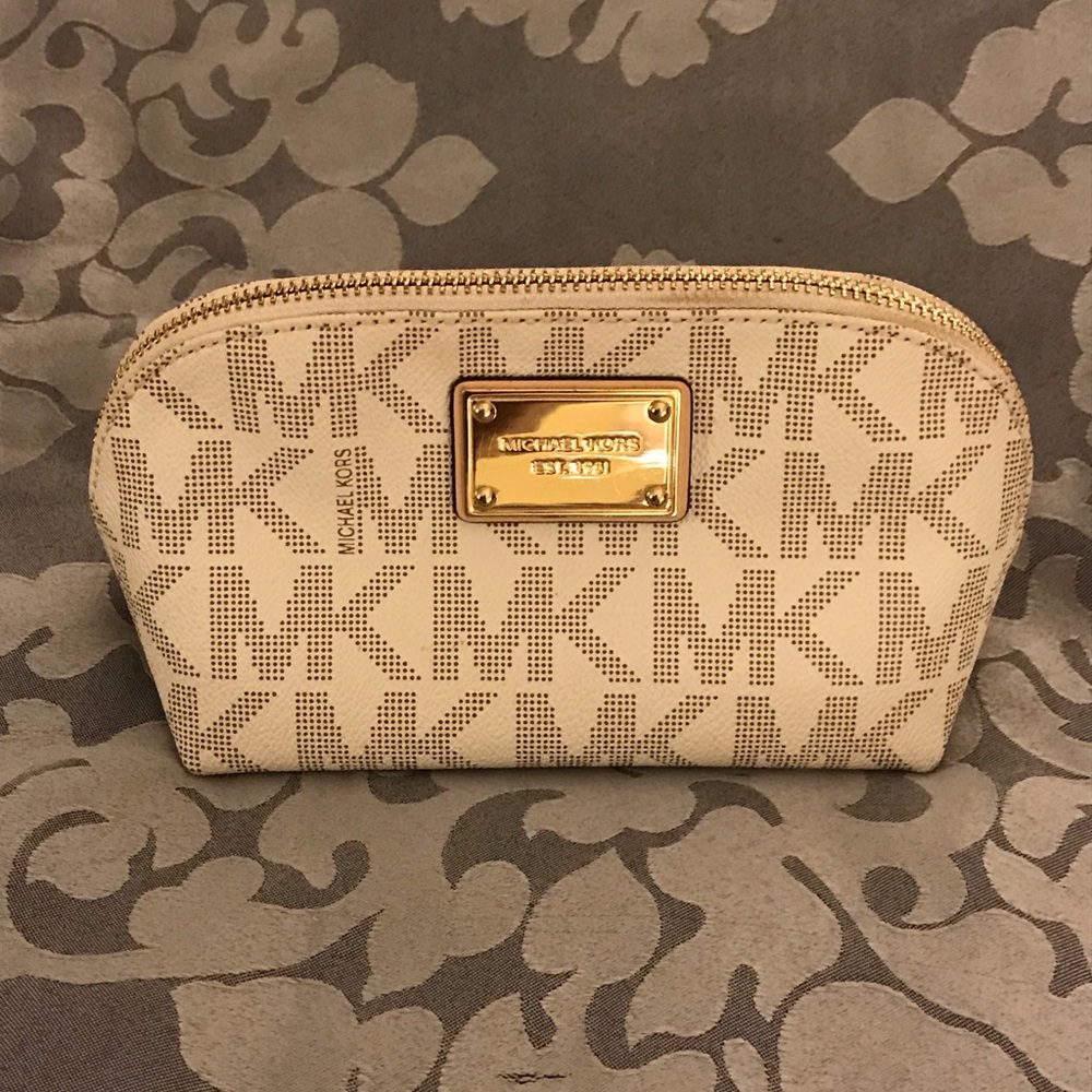Authentic Michael Kors Makeup Bag 💄